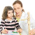 Когда необходимо обратиться к детскому гинекологу: информация для родителей